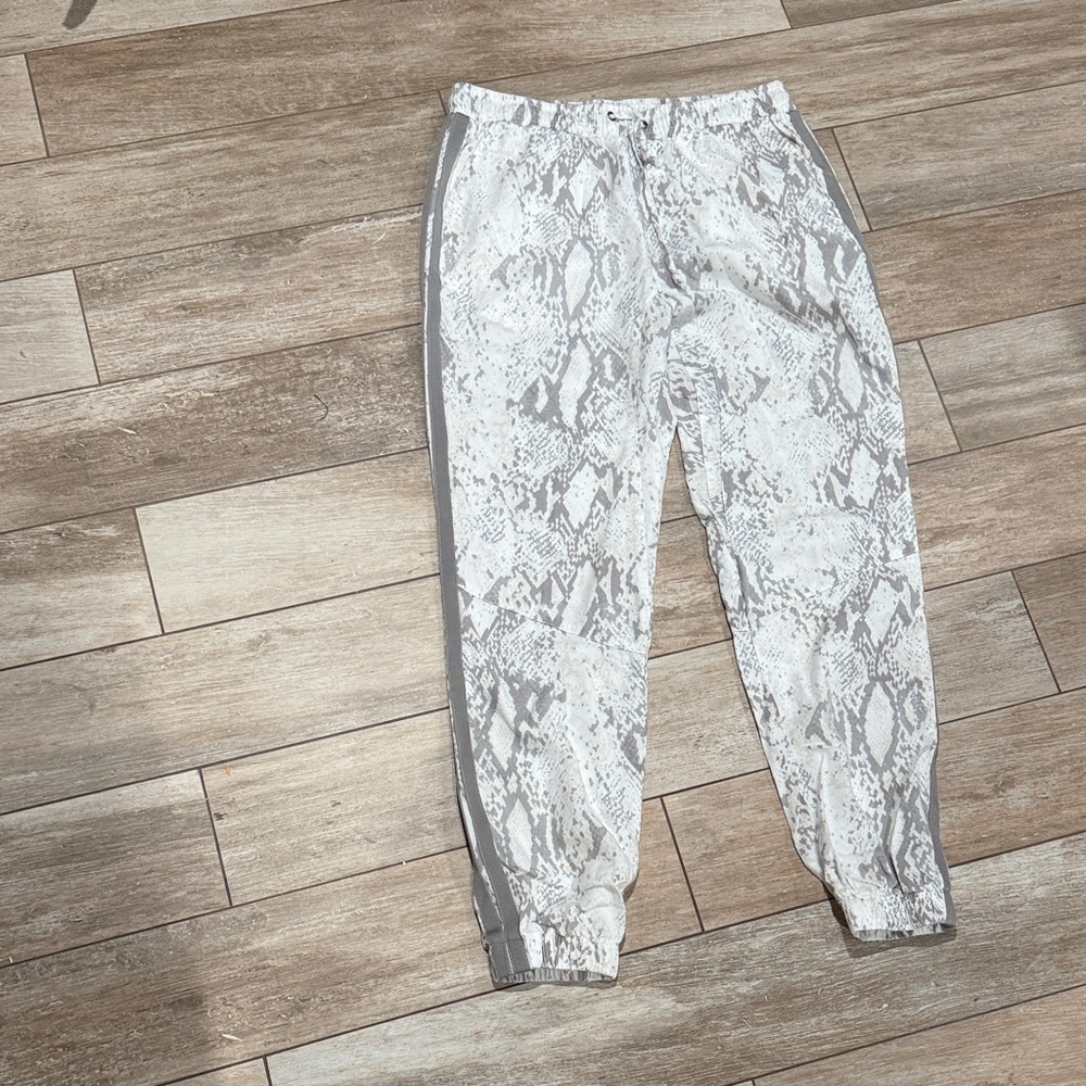 Vintage Havana White and Gray Snake Print Joggers